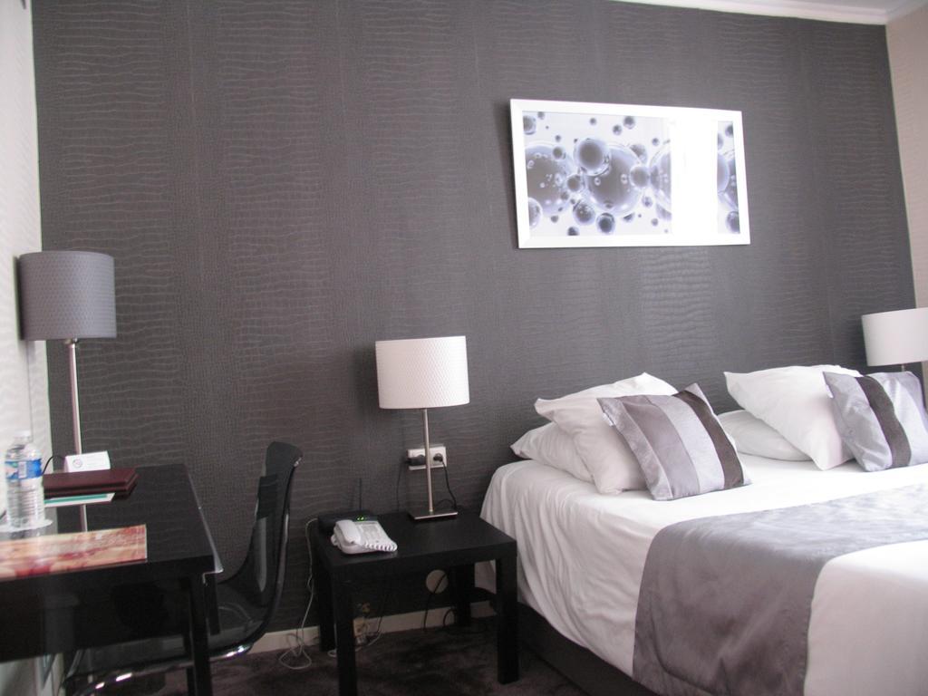 Saint Ferreol Hotel มาร์กเซย ภายนอก รูปภาพ
