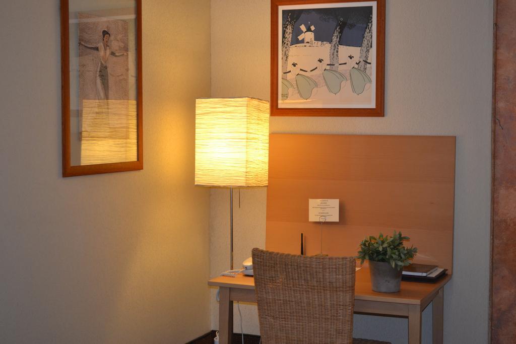 Saint Ferreol Hotel มาร์กเซย ห้อง รูปภาพ